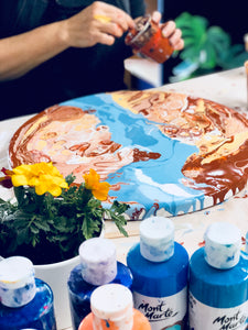 Fluid paint pour - Saturday 24th September 11:00-12:30pm